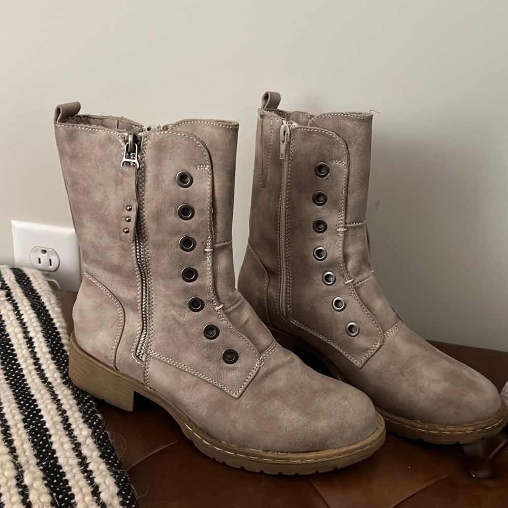Buckle boots brand new.